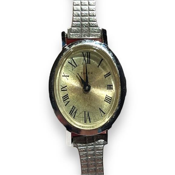Timex Manual Wind Retro Vintage Ladies Watch - Picture 1 of 6